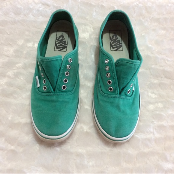 Vans Shoes - Vans Off The Wall Sneakers 8.5